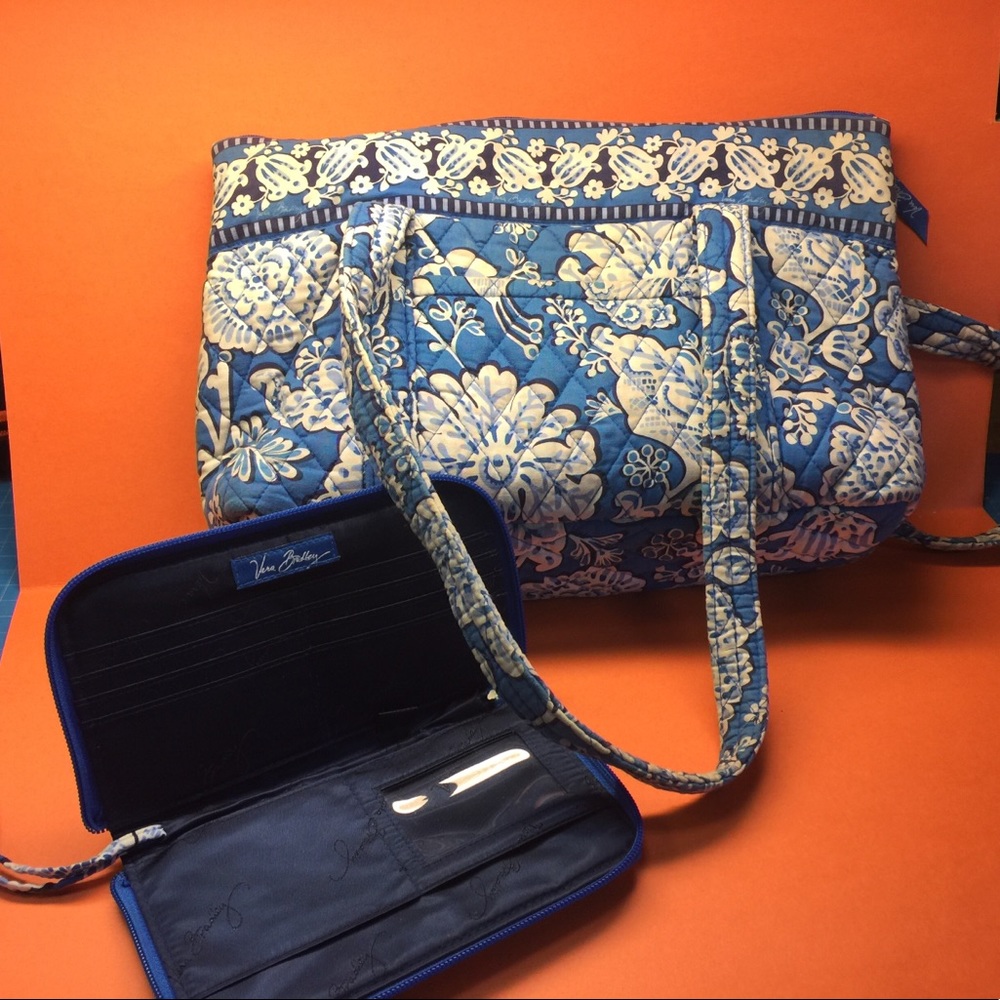 Vera Bradley purse and wallet blue floral